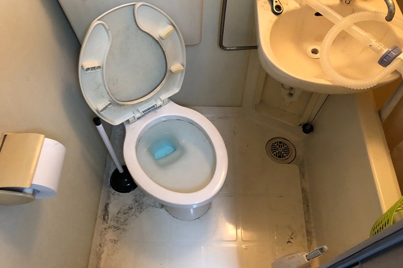 トイレの水(封水)がなくなる修理事例「神奈川区K様宅」 トイレつまり解消隊