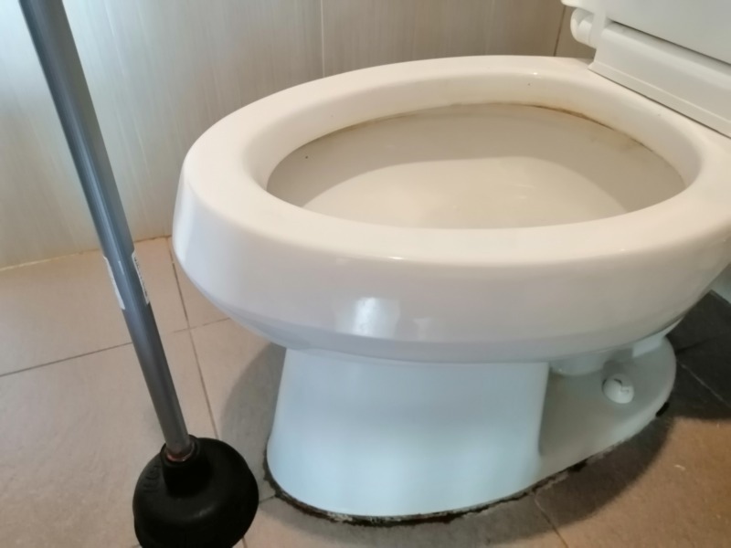 トイレの流れを改善するつまり解消法