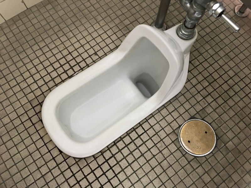 和式トイレの使い方