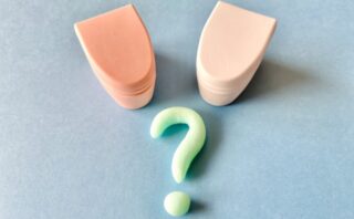 トイレの便器と床の間から水漏れする原因は?対処法を詳しく解説