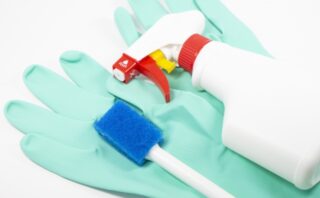 デオライトSSってどんな薬剤?トイレつまりへの効果や使い方&注意点も