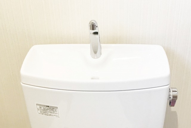 原因が浮き玉かボールタップか判断する方法