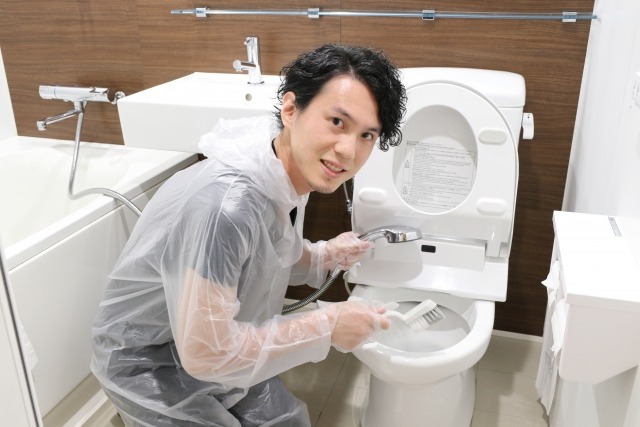 嘔吐によるトイレつまりが解消できないときは?